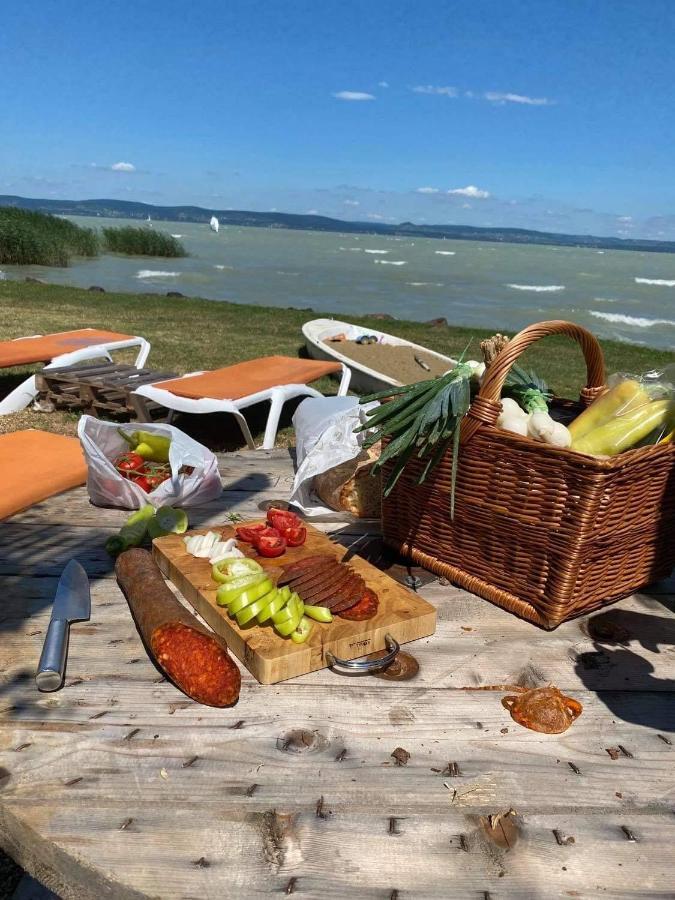 Beach Resident Balatonszemes Exterior photo